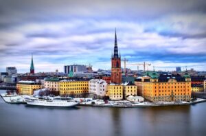 Без вариантов